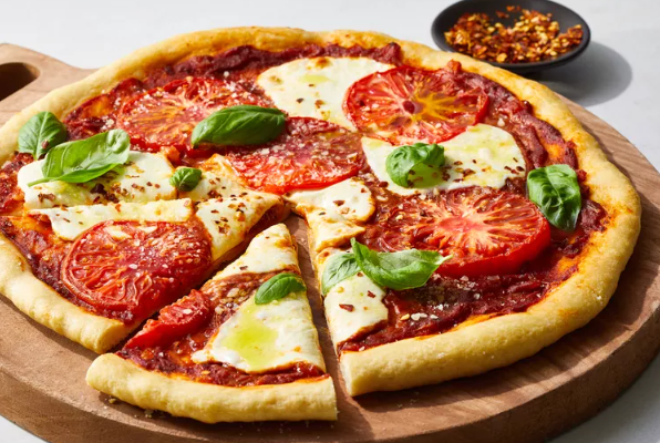 14-Inch Pizza, Pizza Sizes, How Many Slices in a 14-Inch Pizza, Pizza Toppings, Pizza for Parties, Making Pizza at Home, Storing Leftover Pizza,