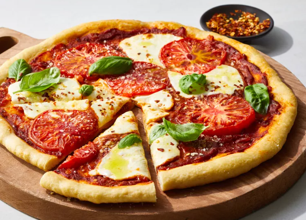 14-Inch Pizza, Pizza Sizes, How Many Slices in a 14-Inch Pizza, Pizza Toppings, Pizza for Parties, Making Pizza at Home, Storing Leftover Pizza,